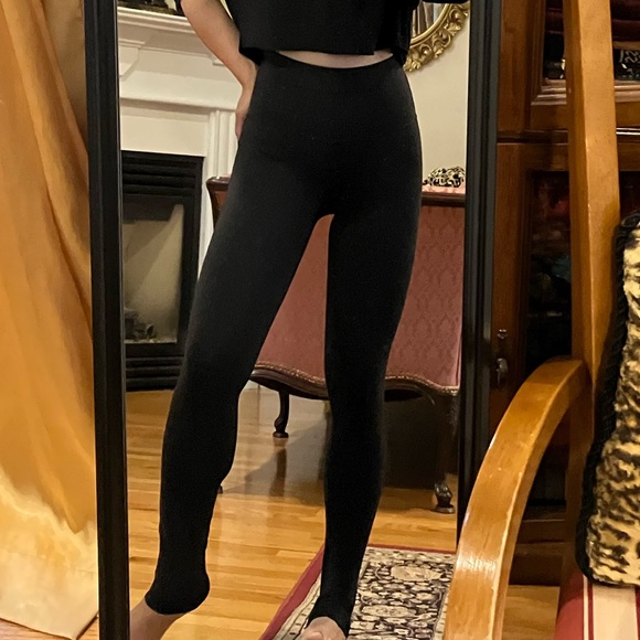 Yoga pants - Picture 3 of 7